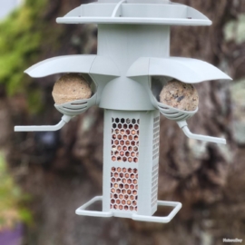 Mangeoire oiseaux sauvage tour celeste gris clair